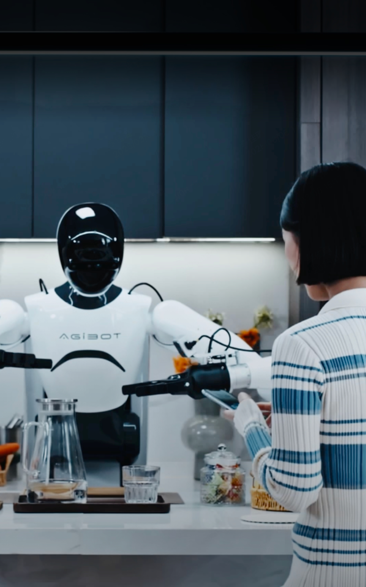 行業(yè)首款！LEwin樂玩發(fā)布具身智能一站式開發(fā)平臺(tái)Genie Studio